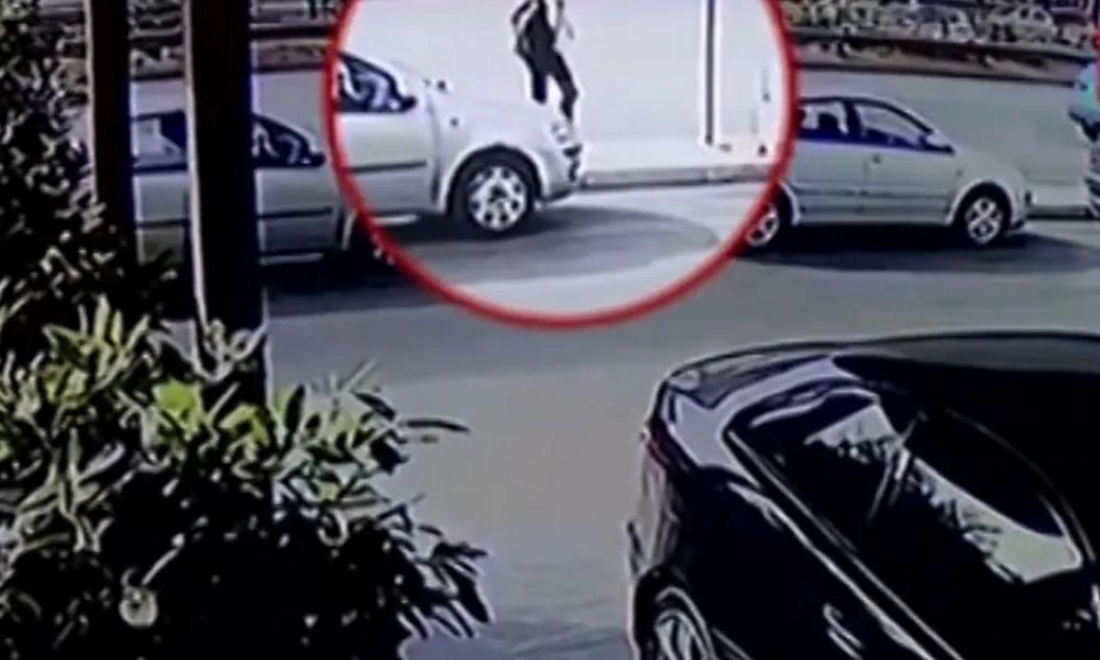 Επίθεση με βιτριόλι: Νέο βίντεο ντοκουμέντο με την 35χρονη